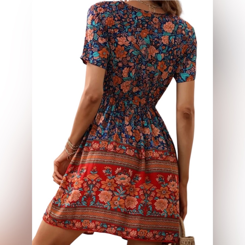 Floral Print Summer/Spring Dress. Sizes available S, M,L, XL - Picture 2 of 5